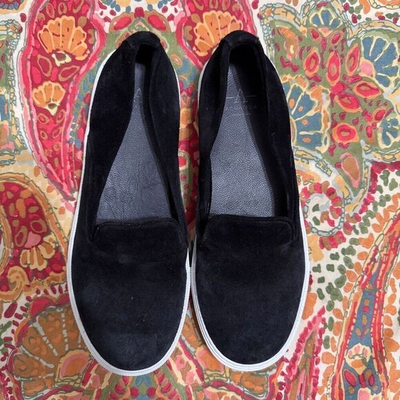 Aquatalia Shoes - Aquatalia black suede slip on sneaker size 7.5